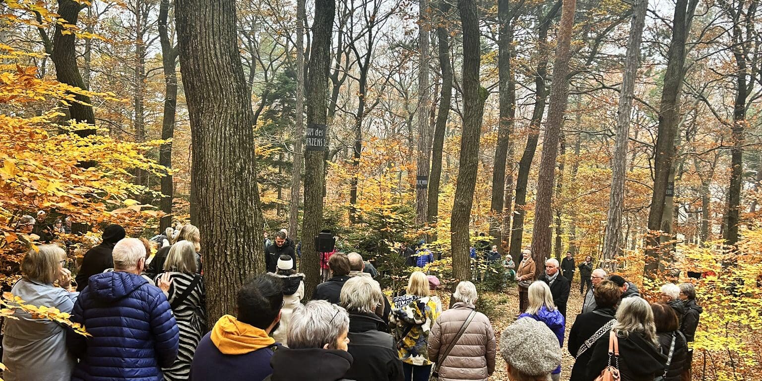 Gedenkfeier Wald Naturbestattung GmbH